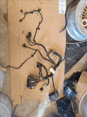 Ford Fiesta Mk6 Motortér kábelköteg  fi0811