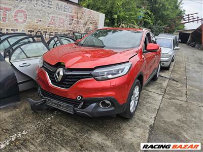 Renault Kadjar bontott alkatrészei