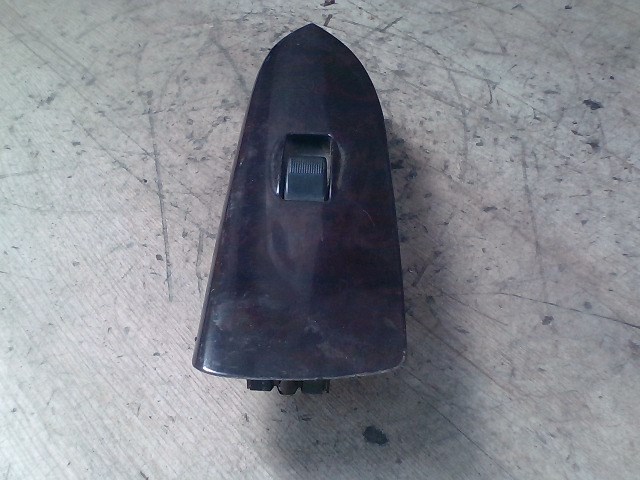 MAZDA 626 00.08-02.12 Jobb első ablakemelő kapcsoló 1. kép