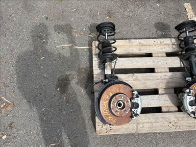 FORD FOCUS IV  Jobb Gólyaláb Csonkállvánnyal