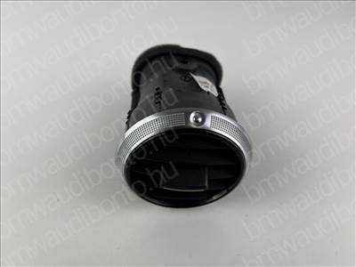 AUDI A3 Sportback (8PA) Középső műszerfal szellőzőrács (8P0820901F)