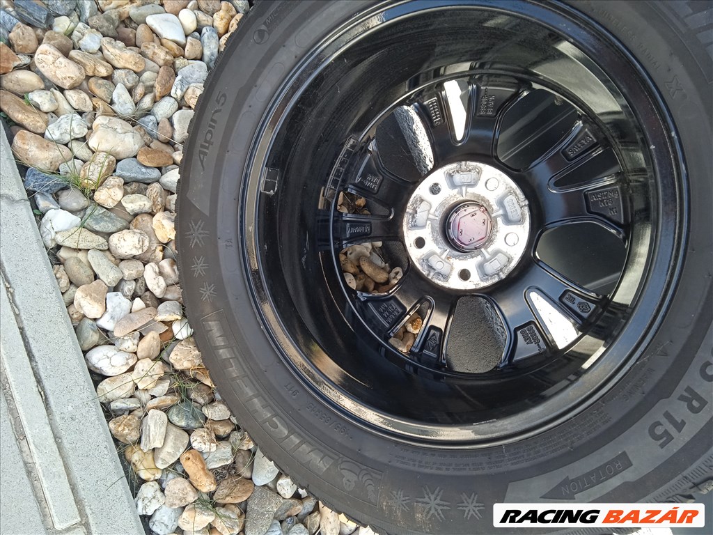 Renault 15" újszerű télikerék 4db  eladó 4. kép