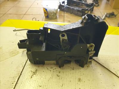 Opel Vectra C, Opel Signum Bal első ajtózár FB 24447340