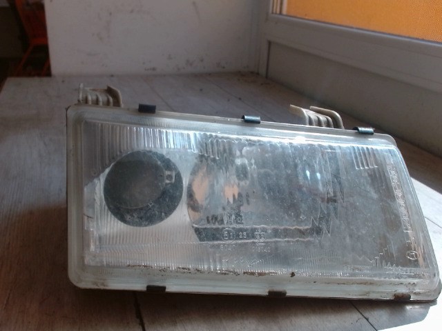 LADA 2111 Jobb első fényszóró 1. kép