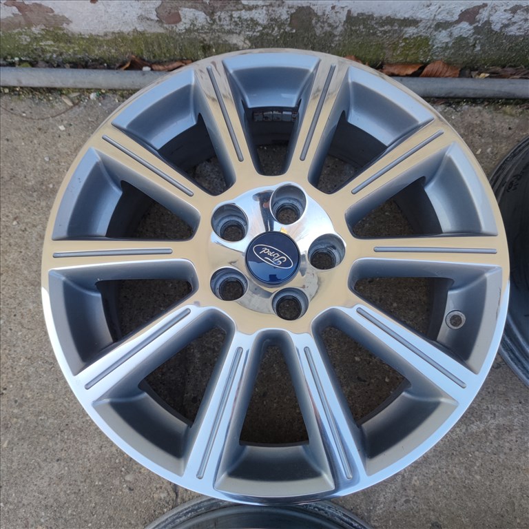5x108 17 Gyári Ford polír alufelni 160000ft a 4db/134/ 1. kép