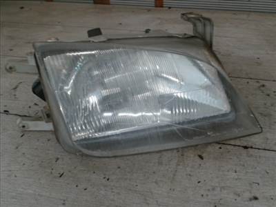 SUZUKI SWIFT 96-05 Jobb első fényszóró