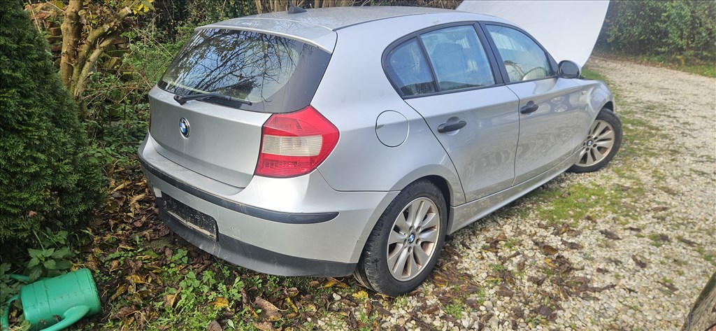 BMW 1-es sorozat E81, E82, E87, E88 bmw e87 1 es alkatreszek 2. kép