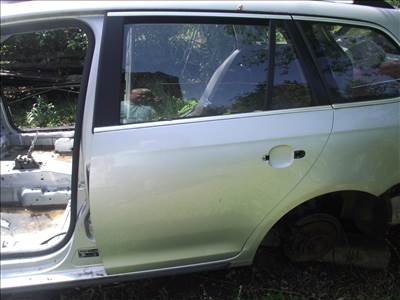 Volkswagen Golf kombi bal hátsó ajtó LA7W ezüst