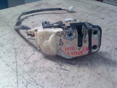 MAZDA 626 00.08-02.12 Jobb hátsó ajtó zárszerkezet központi záras