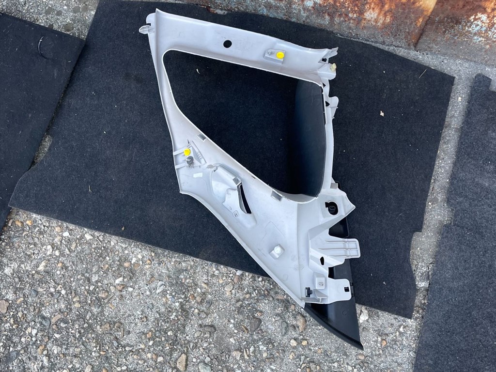 CITROËN C4 Picasso I UD_ Jobb C Oszlop Burkolat 4. kép