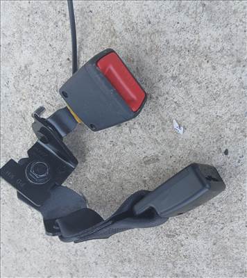 Kia ceed 2018-2025 új jobb első biztonsági őv feszítő