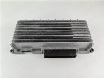 AUDI Q7 (4LB) Erősítő (4L0910223H)