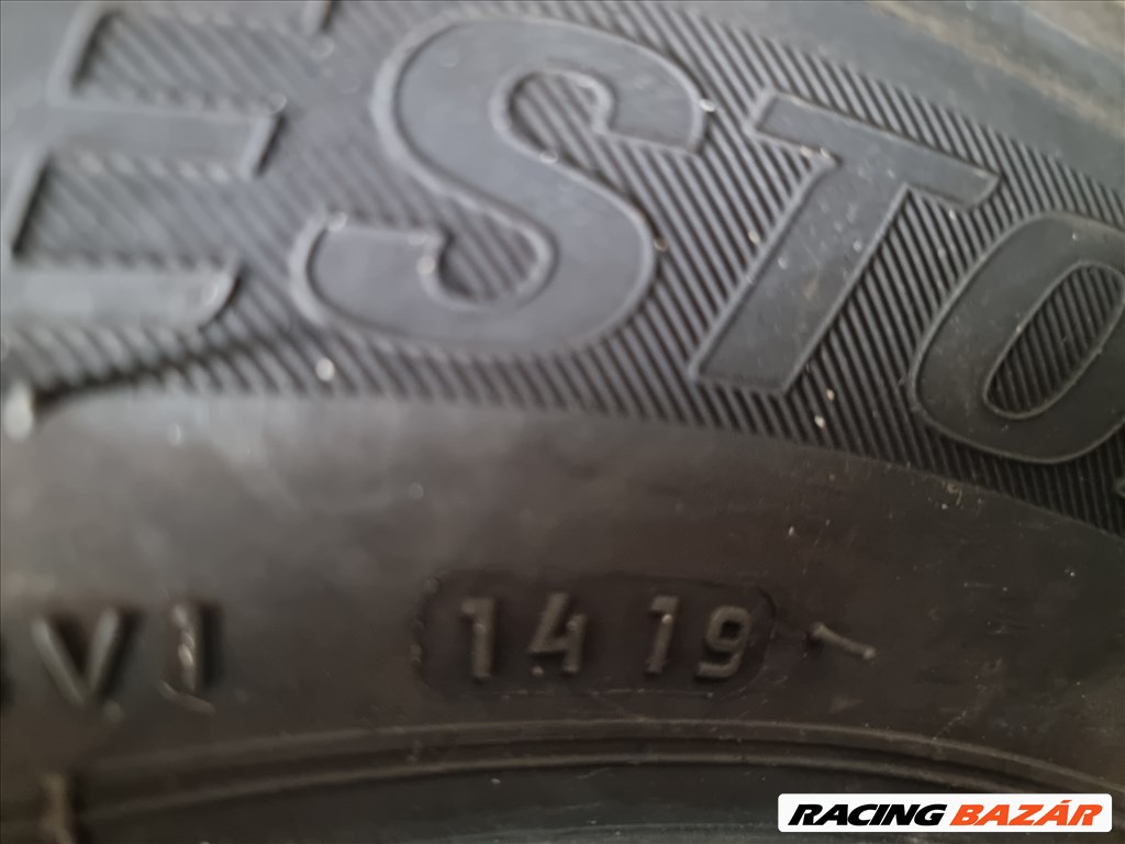 215/65R15C Bridgestone gumi 2db teljesen újszerű állapotban eladó! 7. kép