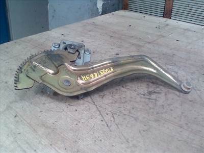 KIA RIO 2000.04-2005.06 Jobb hátsó ablakemelő szerkezet mechanikus