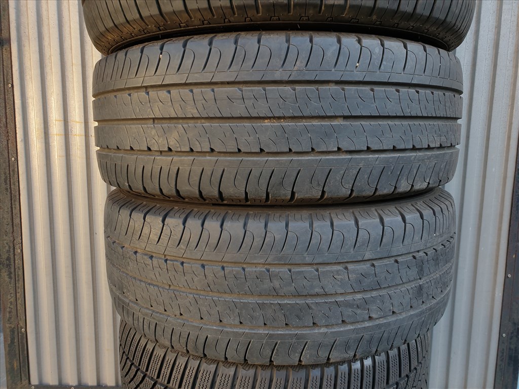  235/65 16C Good Year EfficientGrip Cargo 1. kép