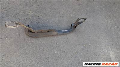 Audi A4 (B6) 1.8T , AVJ,  keresztmerevítő , kereszttartó alsó fém intercooler cső 