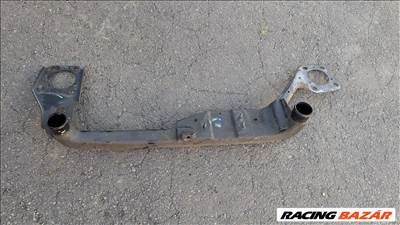 Audi A4 (B6) 1.8T , AVJ,  keresztmerevítő , kereszttartó alsó fém intercooler cső 