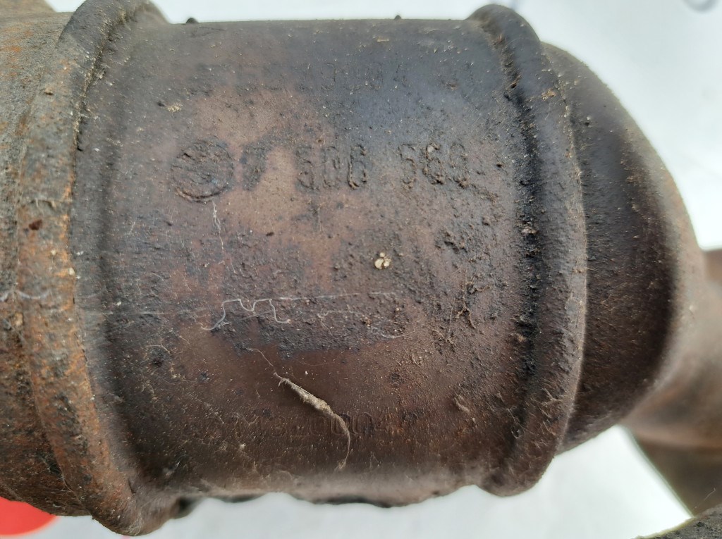 BMW E46 318 N42 N42B20a leömlõ katalizátor - üres 4. kép