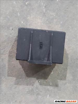 Alfa Romeo 147 156 159 BRERA Citroen C5 C6 98- Izzítórelé relé 8001 0281003018