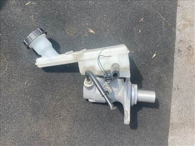 NISSAN PULSAR C13 Főfékhenger