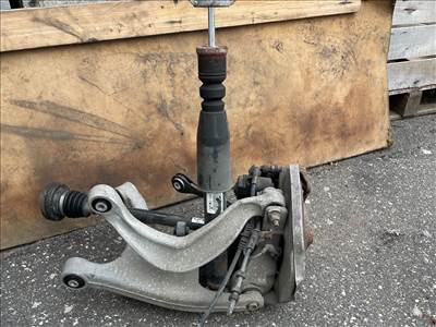 AUDI A5 8T3 Jobb hátsó Csonkállvány Kerékaggyal 014523