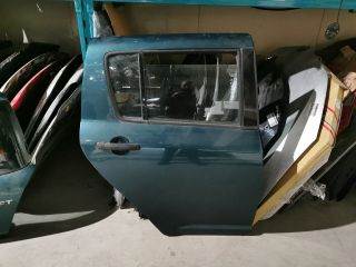 Suzuki Swift III SUZUKI SWIFT III Jobb hátsó Ajtó (Részeivel)