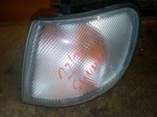 Nissan Sunny III Bal első Irányjelző *126778*