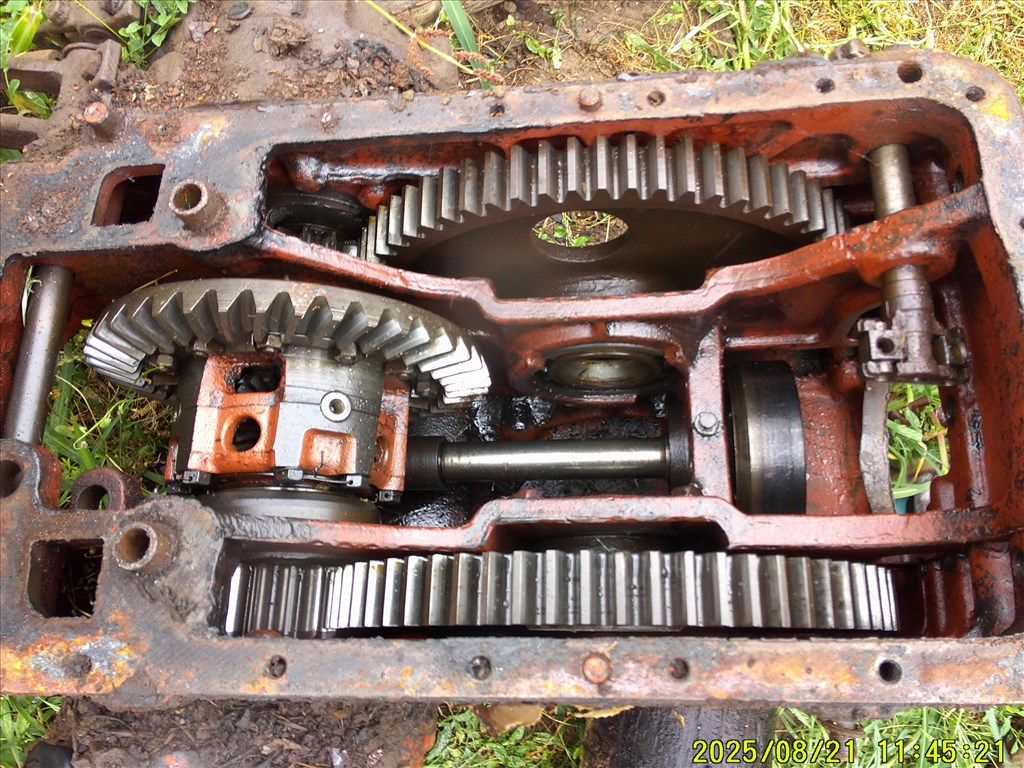 MTZ 80 TRAKTORRA HÁTSÓHÍD-KARDÁN-FÉKRENDSZER CSAK EGYBEN OLCSÓN 5. kép