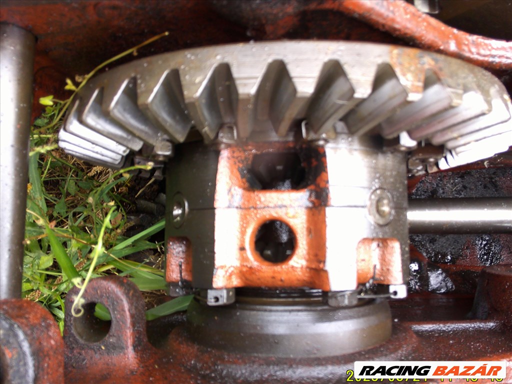 MTZ 80 TRAKTORRA HÁTSÓHÍD-KARDÁN-FÉKRENDSZER CSAK EGYBEN OLCSÓN 19. kép