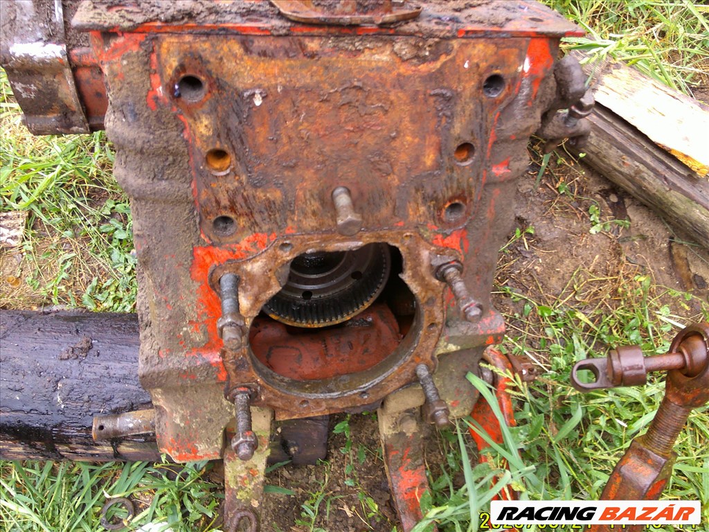 MTZ 80 TRAKTORRA HÁTSÓHÍD-KARDÁN-FÉKRENDSZER CSAK EGYBEN OLCSÓN 26. kép