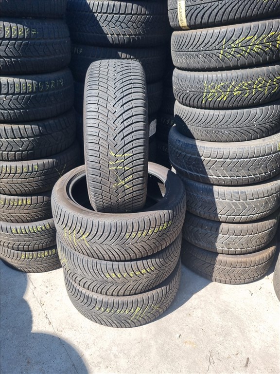  235/5020" újszerű Pirelli AllSeason Scorpion SF2 négyévszakos gumi 4db  3. kép
