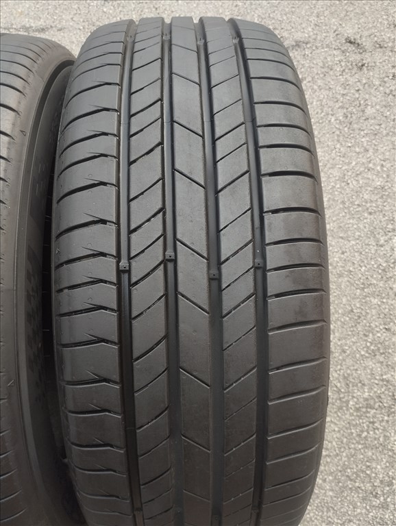  Demo 235/55 19 Kumho nyári gumi r19 " dot22 1. kép