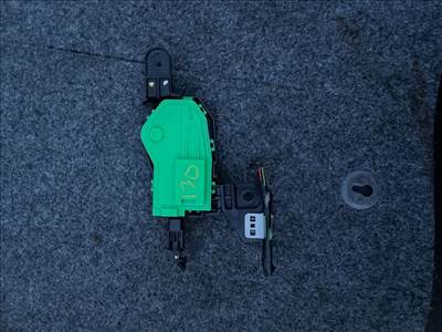 HYUNDAI i30 GD Központizár Motor Tankajtó