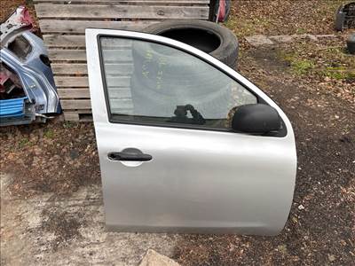 NISSAN MICRA IV K13 Jobb első Ajtó (Részeivel)