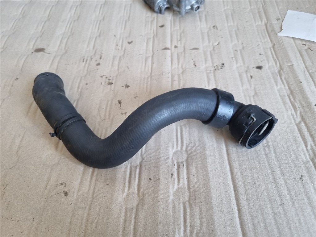 Opel Astra J 1.7 CDTI Vízcső 8403 ,  565563897-a17dts 2. kép