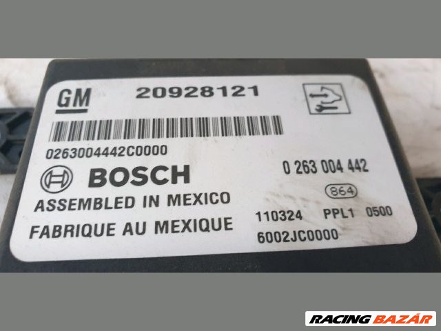 Opel Astra J Tolatóradar elektronika  20928121 4. kép