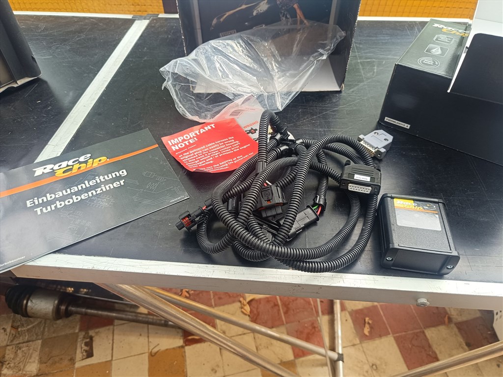 VW Passat B7 2.0 TSI chip tuning 3. kép