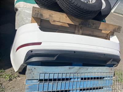 Skoda Octavia III bontott alkatrészei