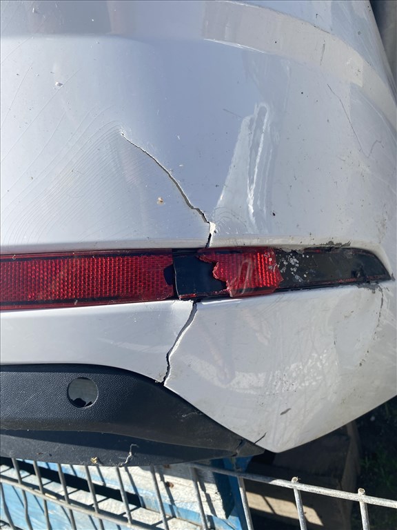 Skoda Octavia III bontott alkatrészei 3. kép