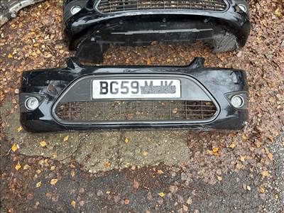 FORD FOCUS II DA_ Első Lökhárító (Részeivel)