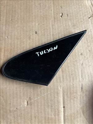 Hyundai Tucson (TL) Bal ajtó betét 86180-2s000