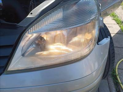 Mercedes Vaneo CDI CDI 1.7 bal első lámpa 