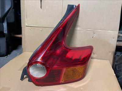 NISSAN JUKE F15 Jobb Hátsó Lámpa