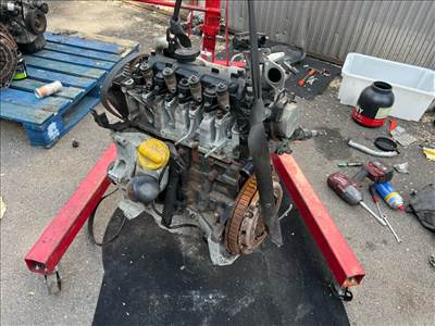 RENAULT CLIO IV  Motor (Fűzött blokk hengerfejjel) 012468