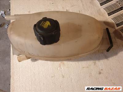 Opel Vivaro A Kiegyenlítő tartály  91165571
