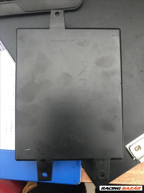 Volkswagen Passat B7 2,0 CR - Bluetooth modul 7p6035730e 2. kép