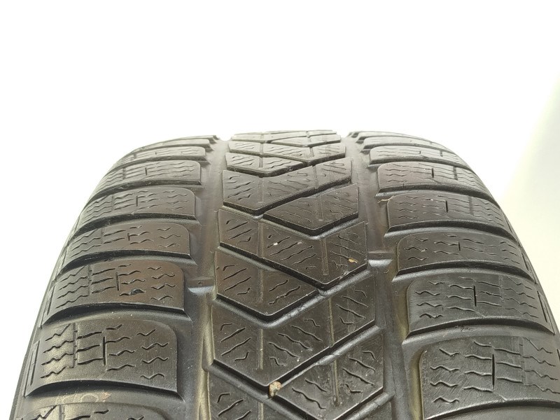 Pirelli Sottozero 3 235/55 R17  1. kép