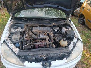 PEUGEOT 206 Ferdehátú (2A/C) Motorháztető Zárszerkezet