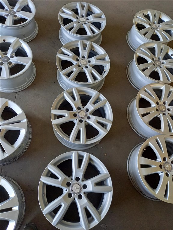  Mercedes W204 5x112 lyukosztású 7,5JJ 17" újszerű (gyári felni) alufelni homokszórva Bxx 1. kép