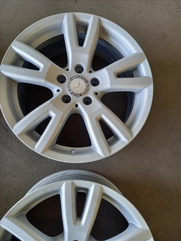  Mercedes W204 5x112 lyukosztású 7,5JJ 17" újszerű (gyári felni) alufelni homokszórva Bxx 5. kép
